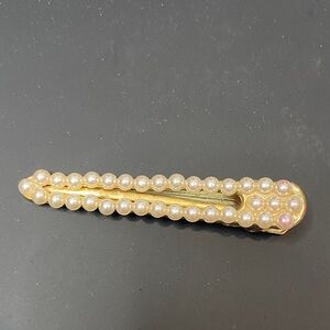 Vintage Elegant Gold tone Pearl Hair Clip